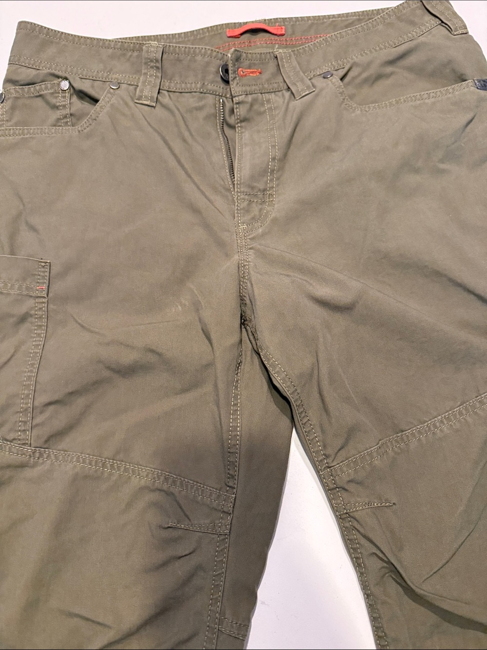 L.L. Bean Olive Green Men's Cargo Pants with Orange Accent
